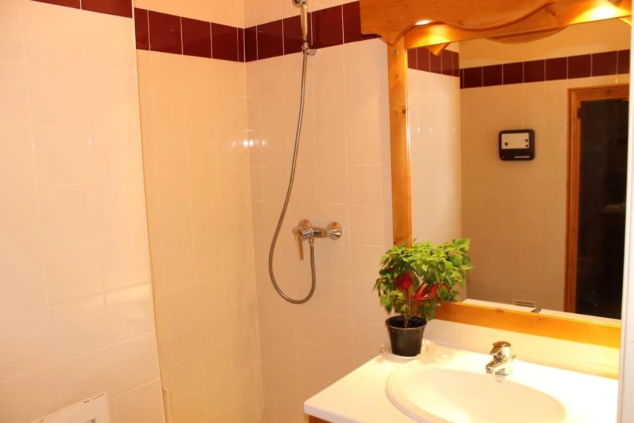 Apartment Residence Saboia B56 Cles Blanches Courchevel